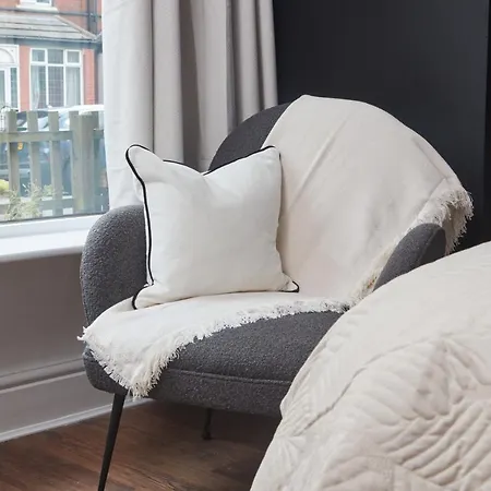 Victoria House Apartment